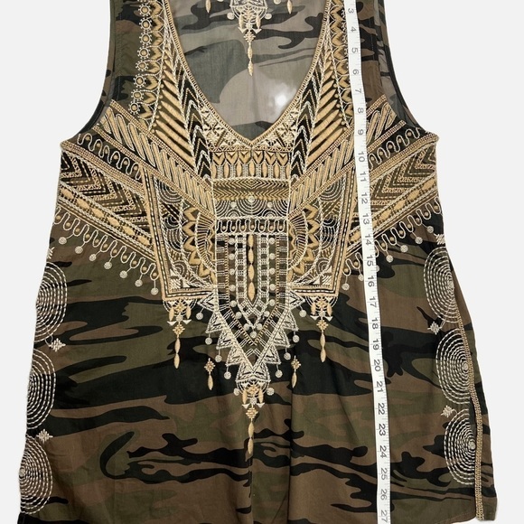 Johnny Was Crochet V Neck Terrazzo and Camo Tank Green Tan Womens size Small - Picture 6 of 8